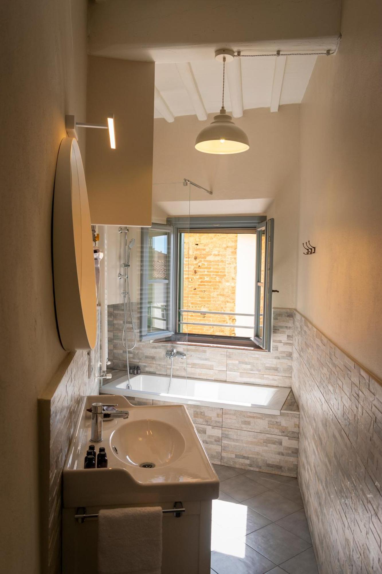Ridolfo House Apartment ซานมีเนียโต ภายนอก รูปภาพ